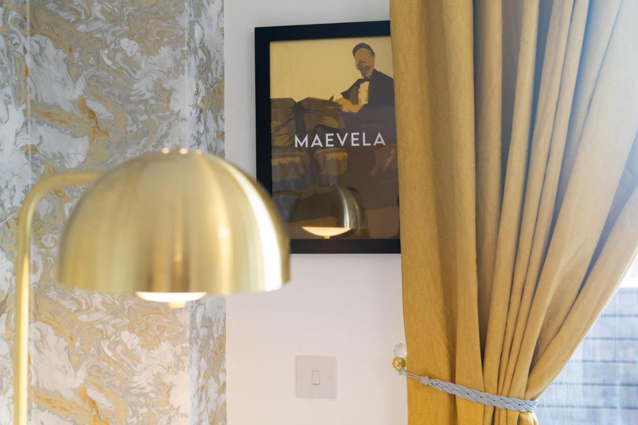 Maevela Apartments - Ultra Lavish Luxury 2 Bed Apartment City Centre - With Balcony - Free Secure Parking - Ps4 & Smart Tv'S Birmingham Ngoại thất bức ảnh